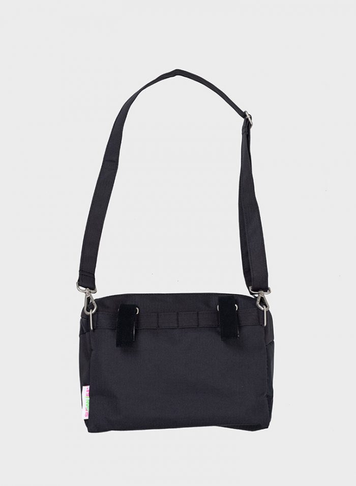 Susan Bijl Bum Bag M Recoll black/black