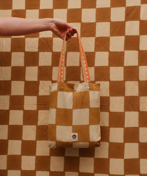 DG Throw Checkmate Single 220x140cm in Tote Bag