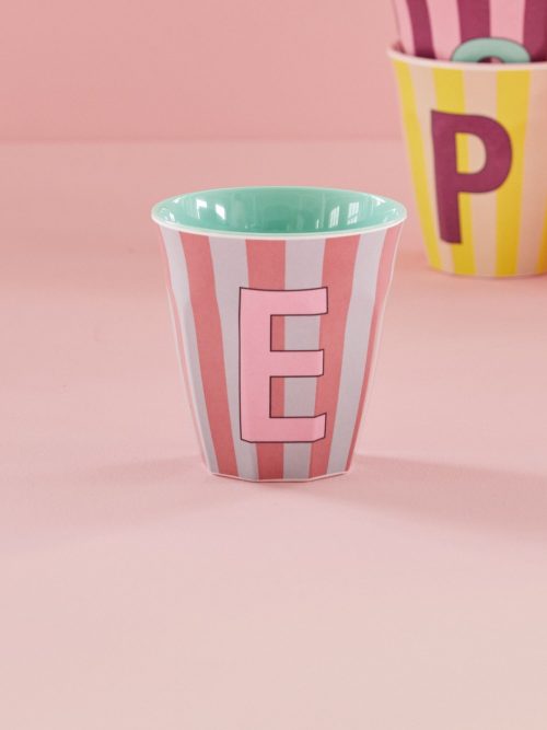 Rice cup M alfabet E roze streep