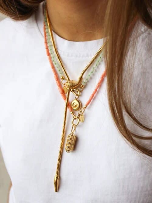 Koraal ketting lichtroze