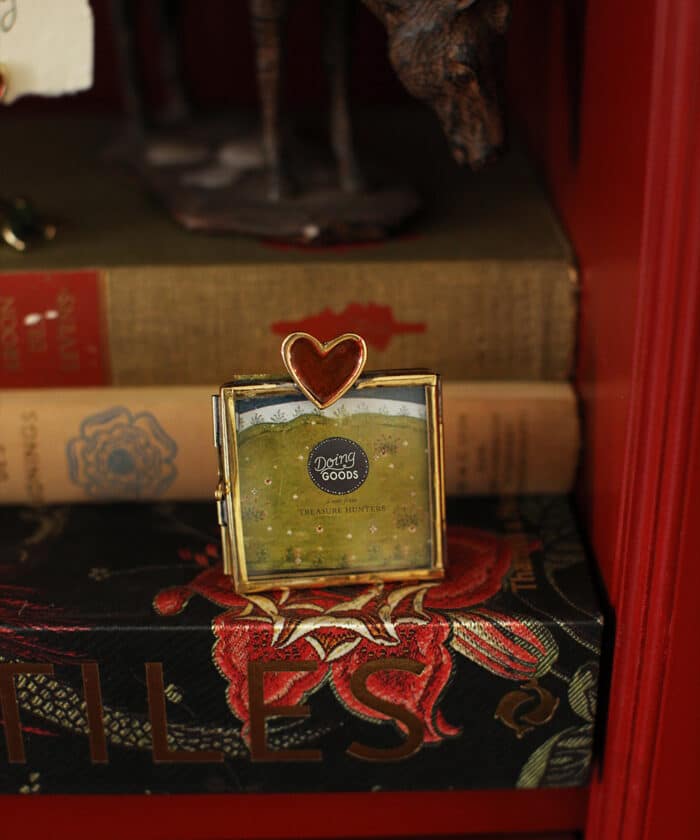 Mini Frame Heart Pyar