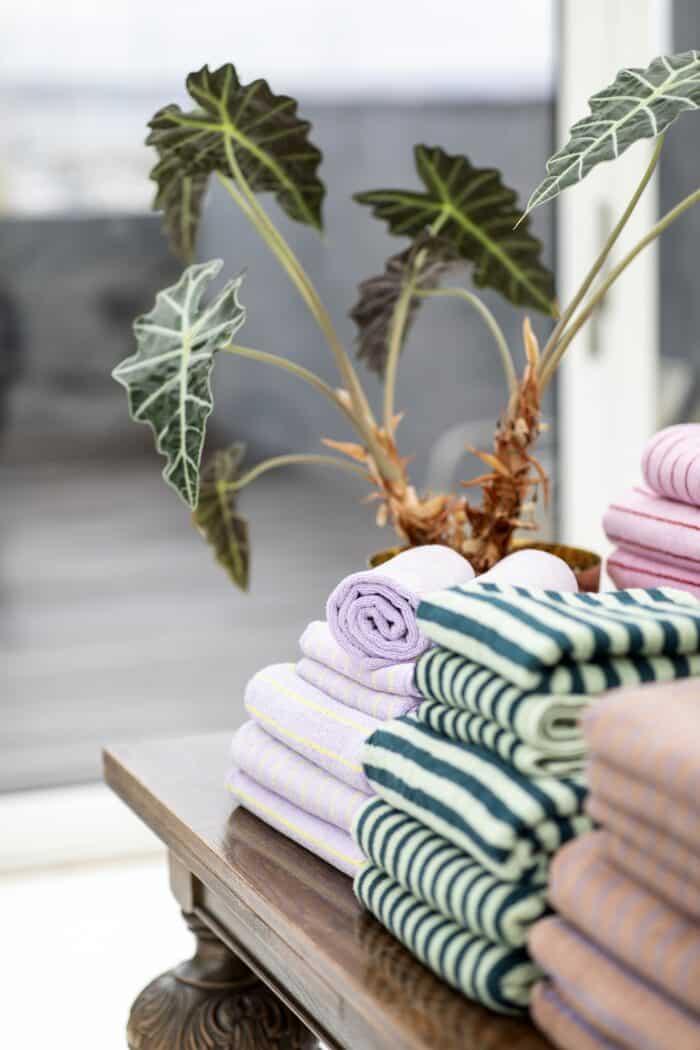 Naram Handdoek small Tropical&Creme