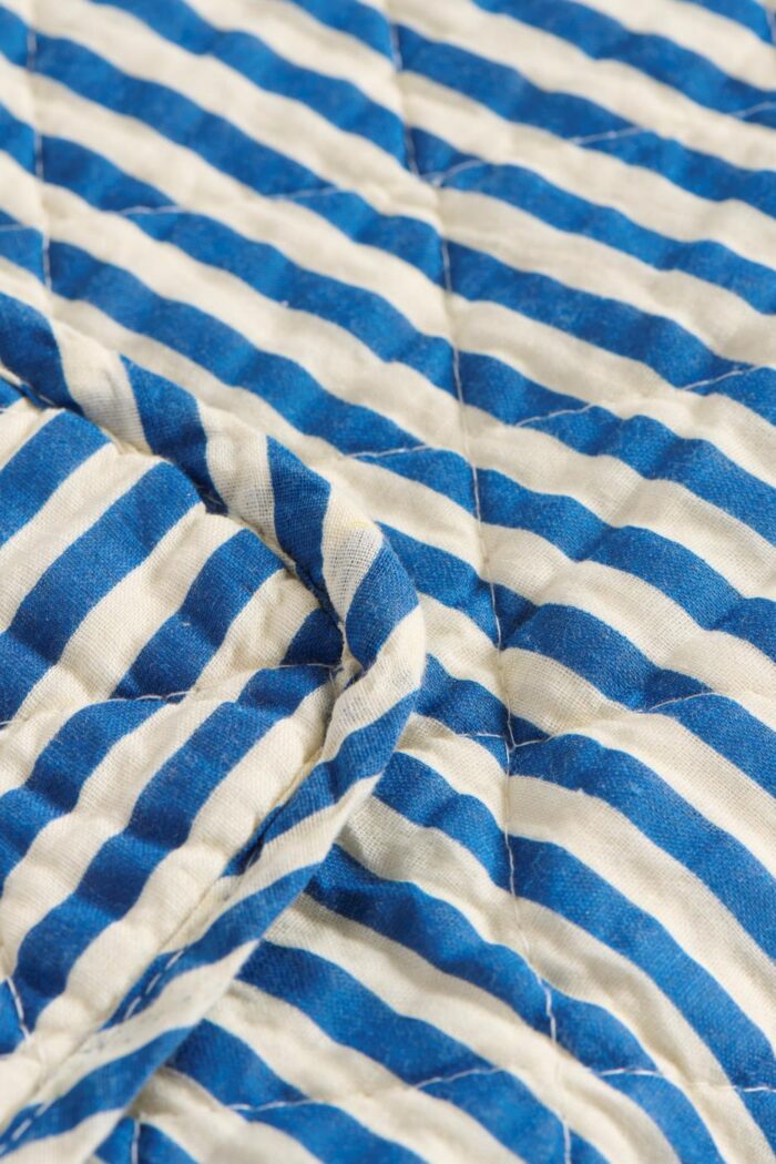 Quilt Streep blauw-wit