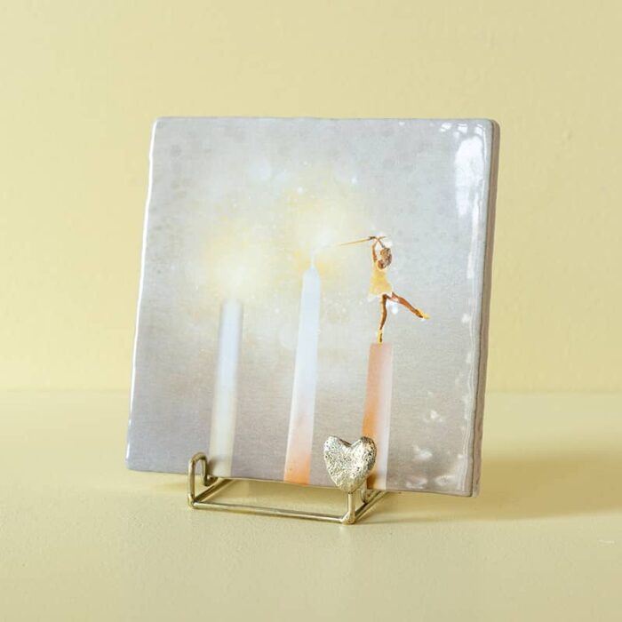 Storytiles Golden Holdie Heart