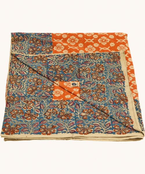 Doing Goods Single Throw Ulla in Tote Bag