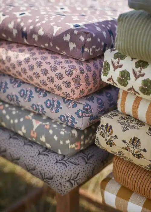Stoelkussen Ikat dusty lilac blue