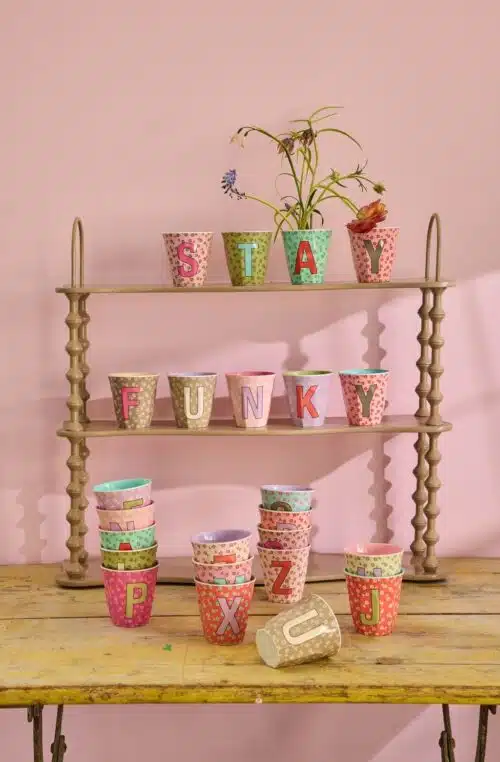 Rice Alfabet beker W Flowers
