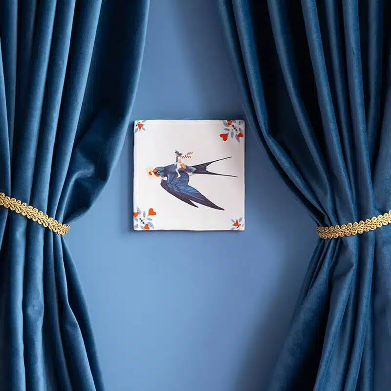 Storytile Sending a message