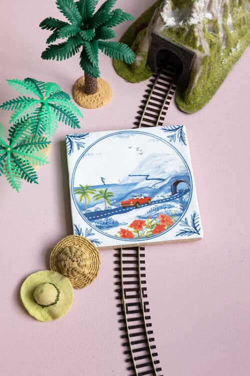 Storytile Sunny road trip