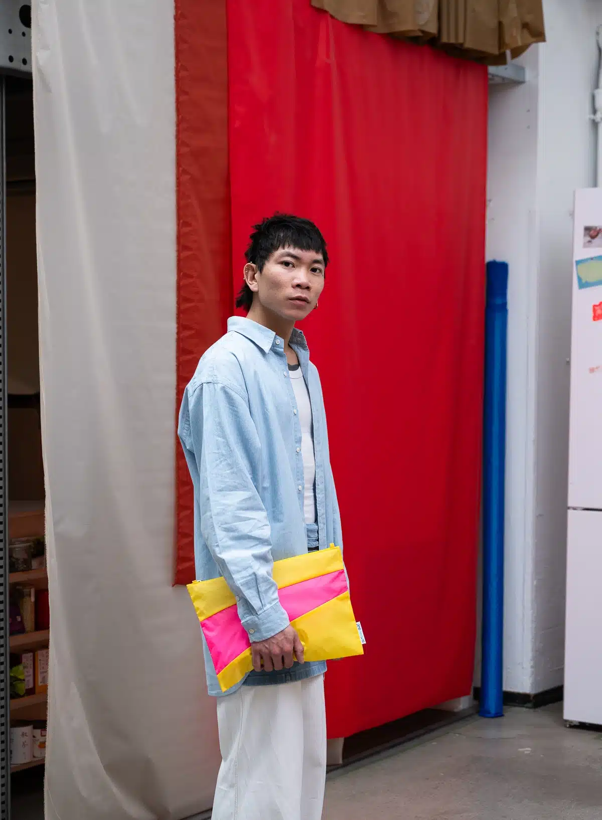 The New Pouch Large TVYellow& FluoPink