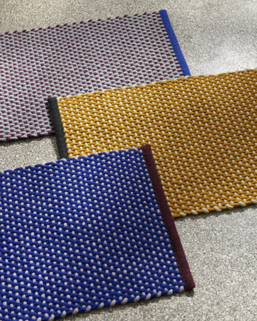 Deurmat Oker zwarte bies