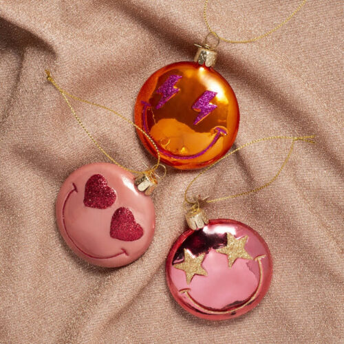 Ornament Smiley Roze