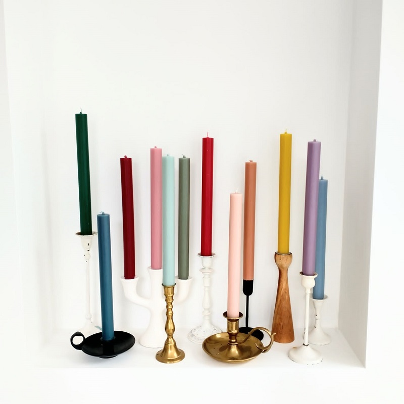 Set van 12 lange kaarsen Regenboog