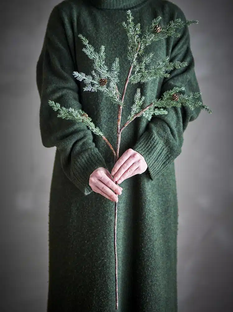 Dennentak groen - met dennenappels