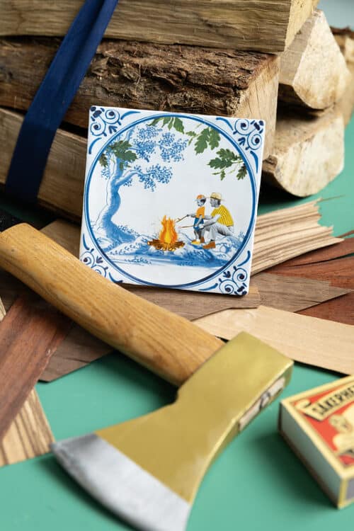 Storytile Quality time at the campfire