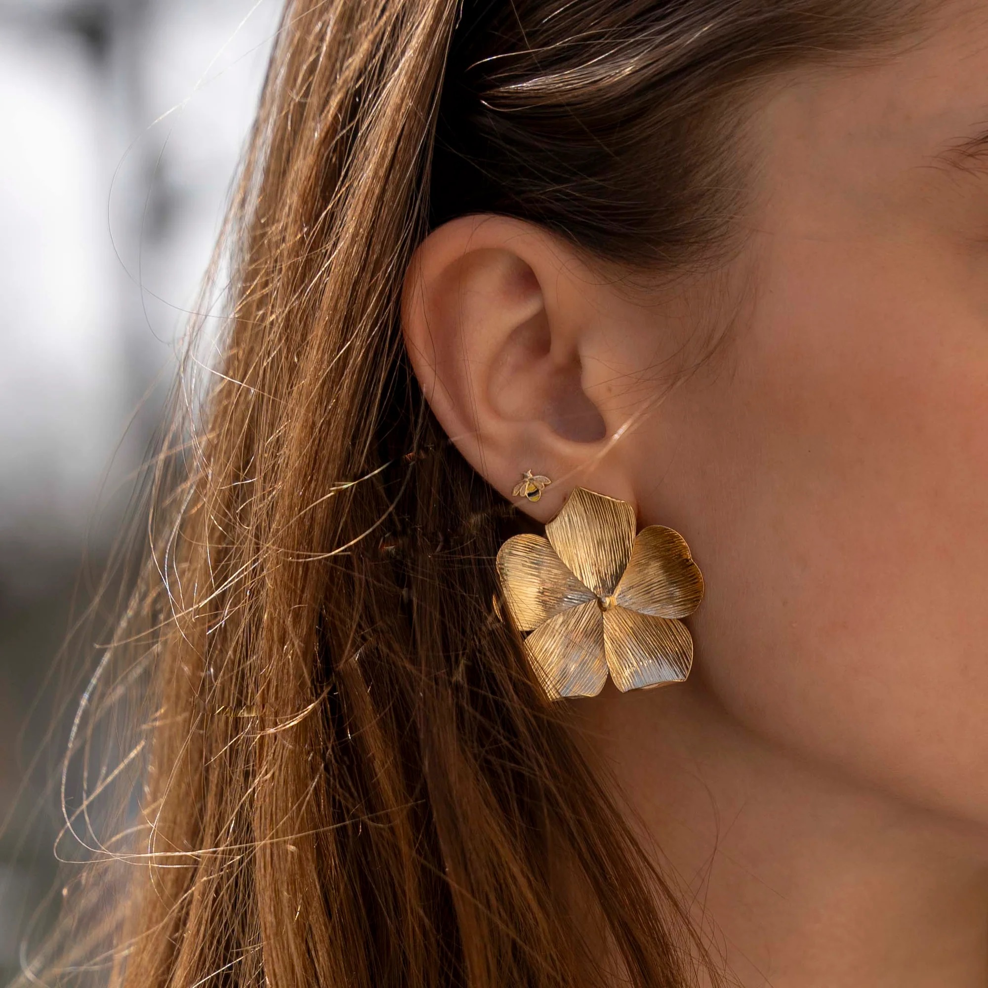 Bee Enamel Stud Oorbel per Stuk