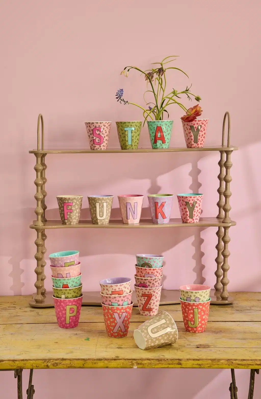 Alfabet beker I Flowers