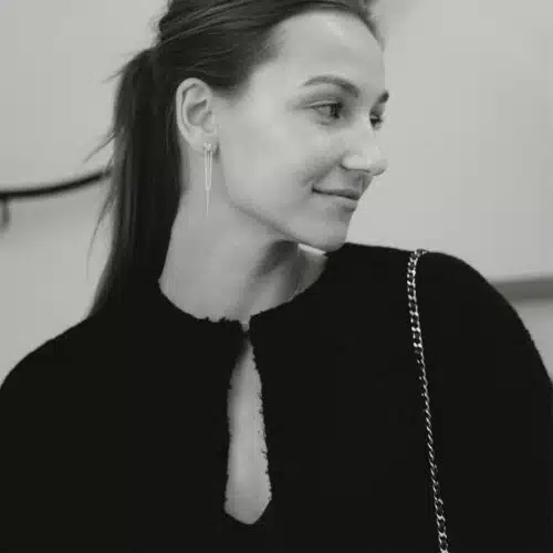 Heart Chain Stud Earring Silver (one piece) Betty Bogaers