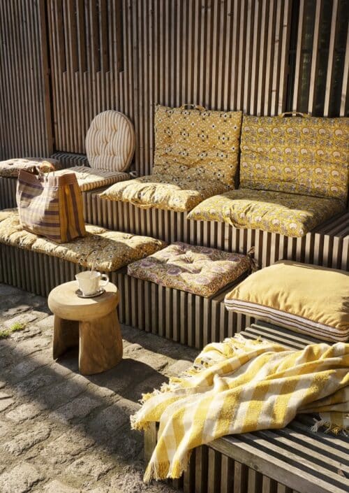 Matraskussen Flower Curry