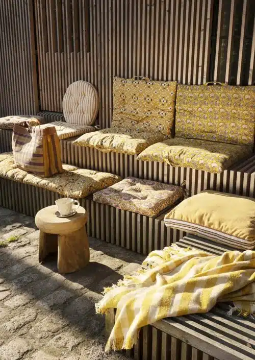 Matraskussen Flower Curry