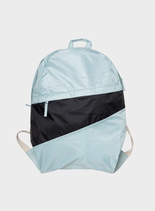 The New Foldable Backpack Large Surf Spray & Black