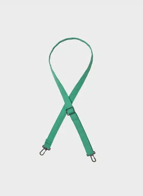 The New Strap Slim Holly Green