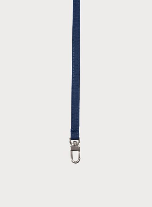 The New Strap Slim Navy