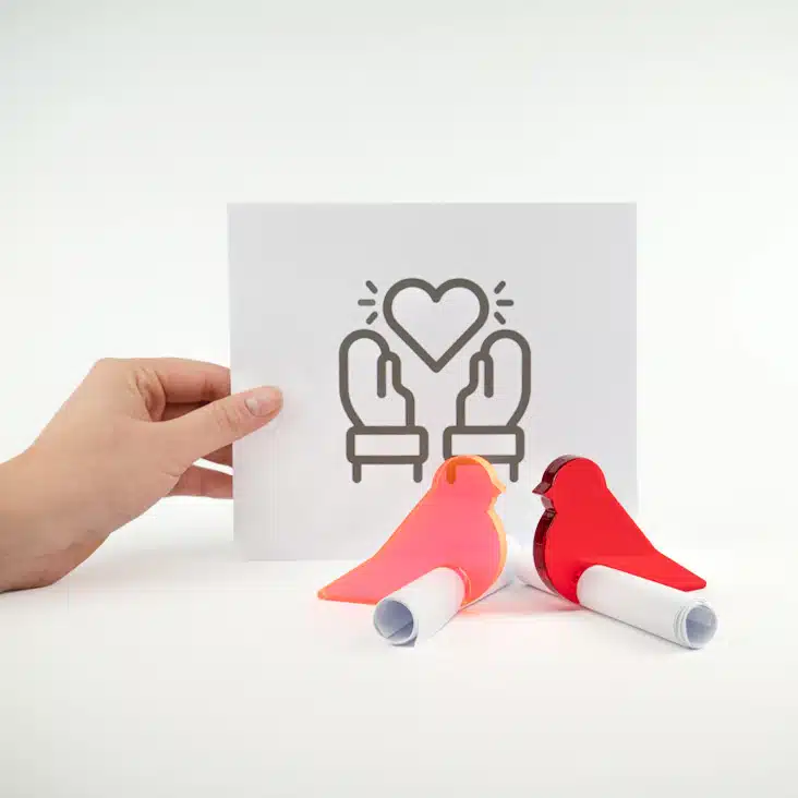 Tweet Red for Love Notes