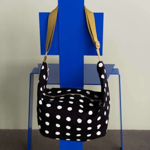 Half Moon Bag Mia Caviar