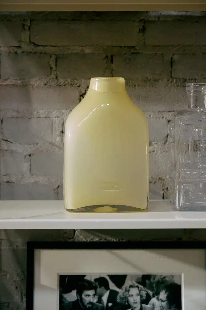 Atelier Glass Vase Medium - Cream