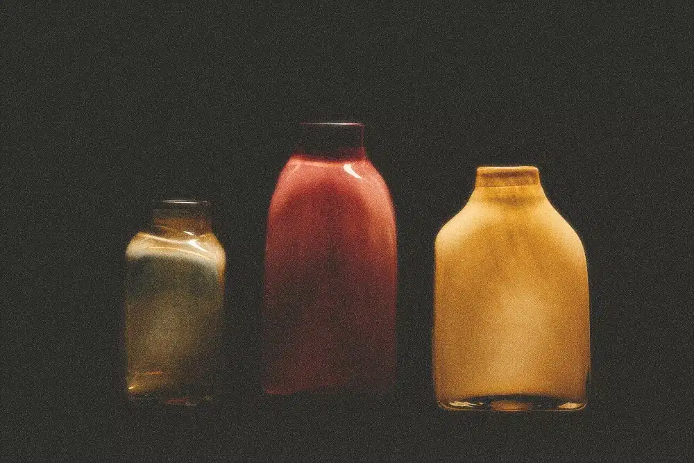 Atelier Glass Vase Medium - Cream