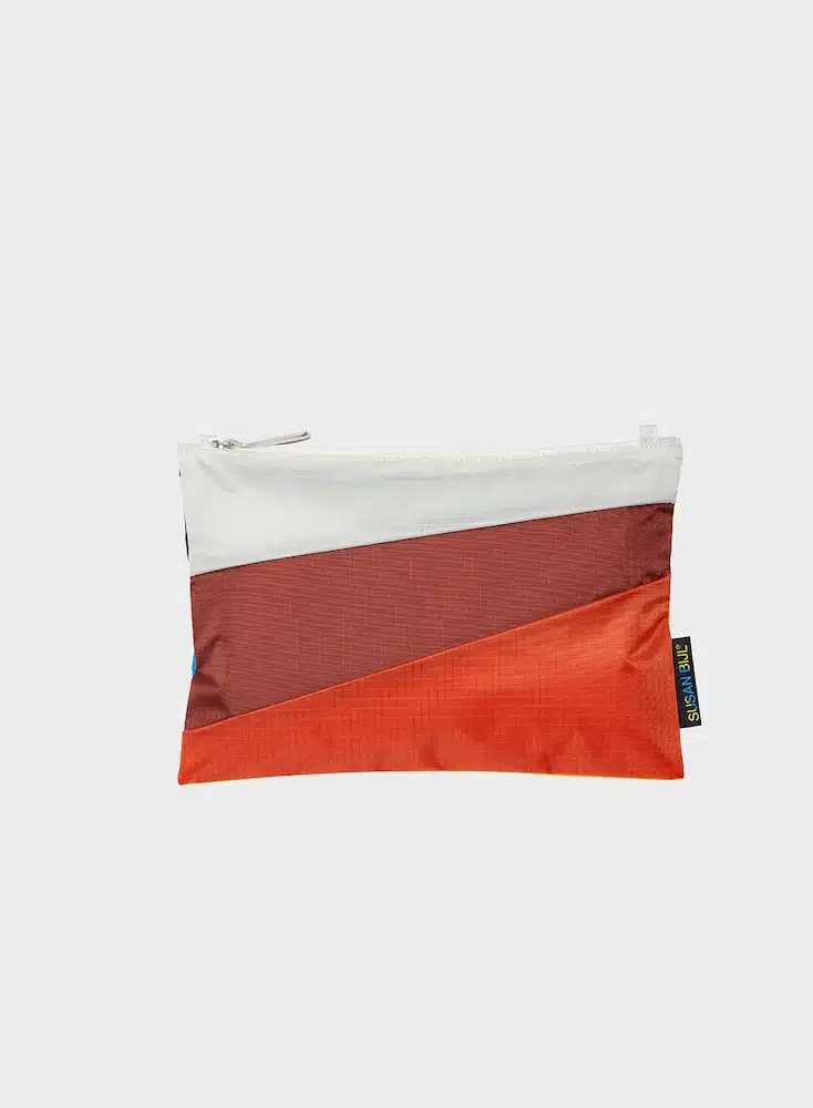 The New Pouch Medium Multi Oxide