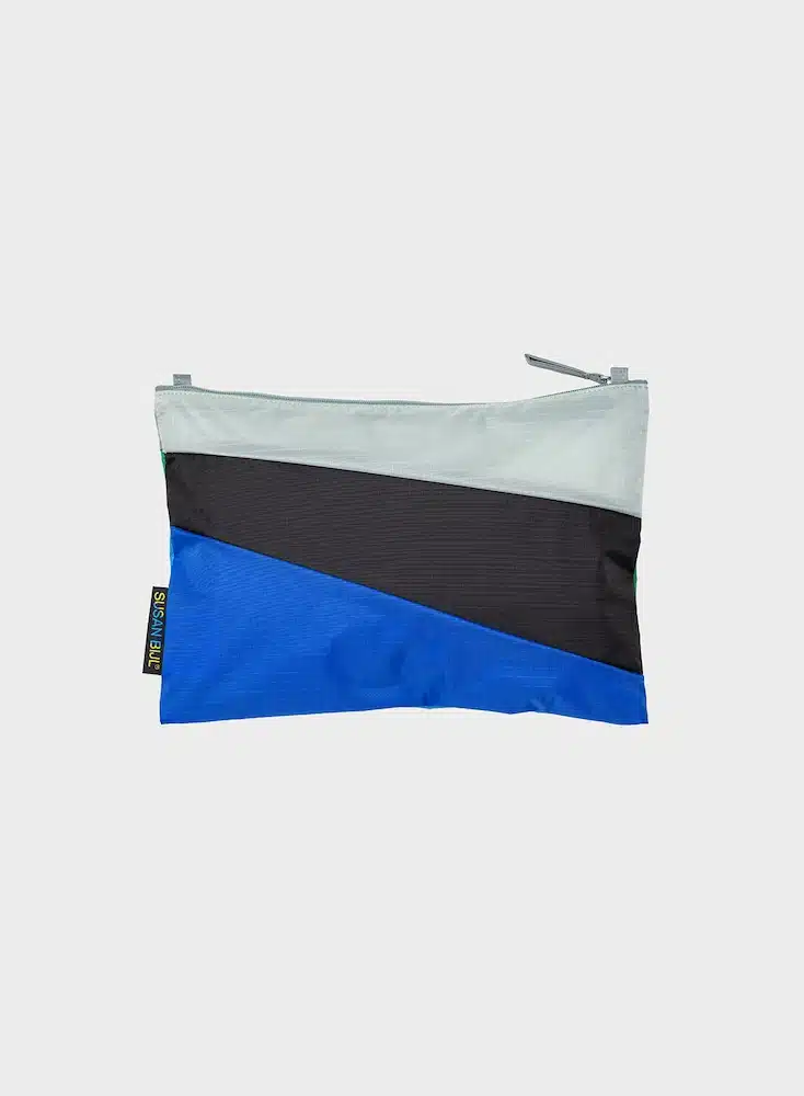 The New Pouch Medium Multi Wena